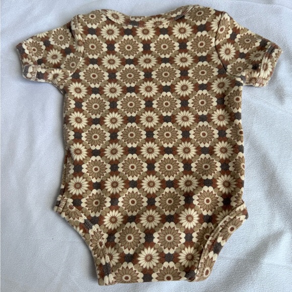 Kate Quinn Organics Set of 2‎ Newborn Bodysuits Snap Bamboo Cotton Black Floral - Picture 6 of 12